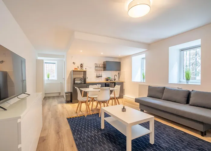 Gemuetliche Dachgeschosswohnung -Waldstrassenviertel Leipzig
