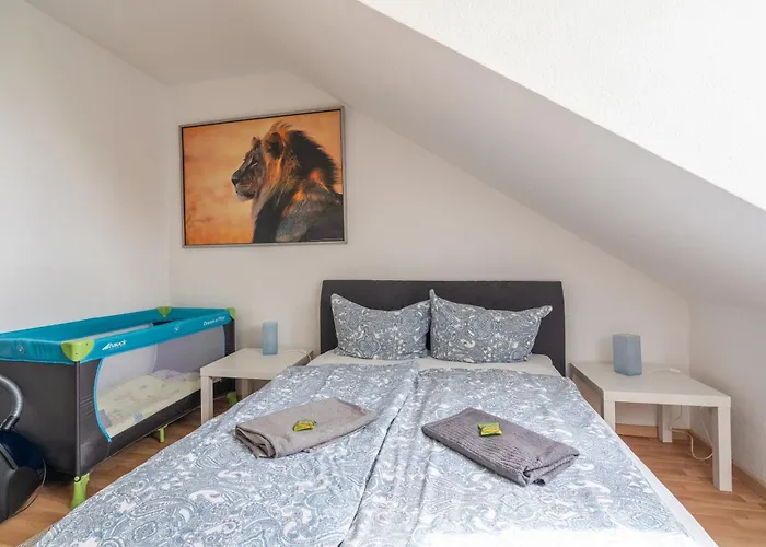 Gemuetliche Dachgeschosswohnung -Waldstrassenviertel Leipzig