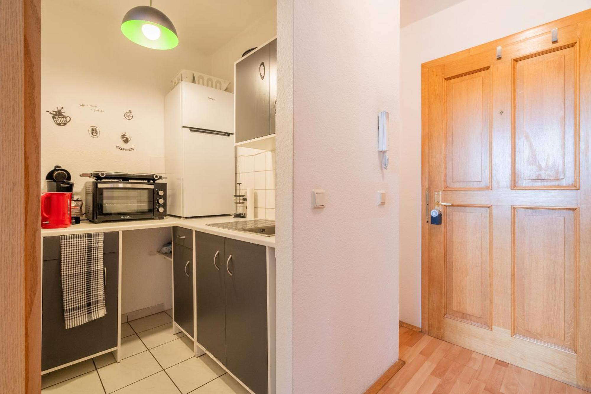 Gemuetliche Dachgeschosswohnung -waldstrassenviertel