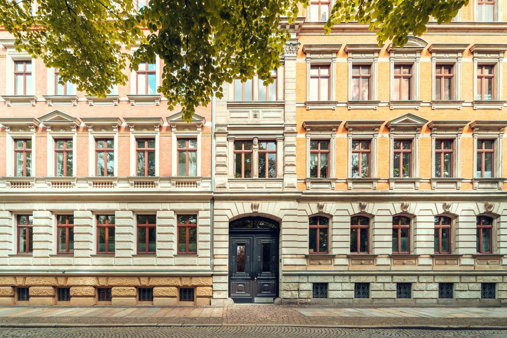 Gemuetliche Dachgeschosswohnung -waldstrassenviertel